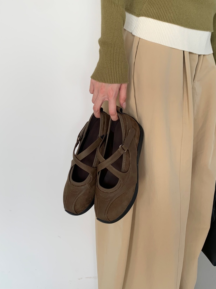 Retro Soft Round Toe Mary Jane Shoes with Magic Tape Cross Strap Chunky Sole for Women - Image 2