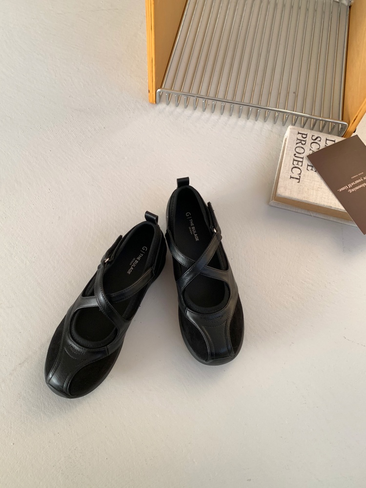 Retro Soft Round Toe Mary Jane Shoes with Magic Tape Cross Strap Chunky Sole for Women - Image 4